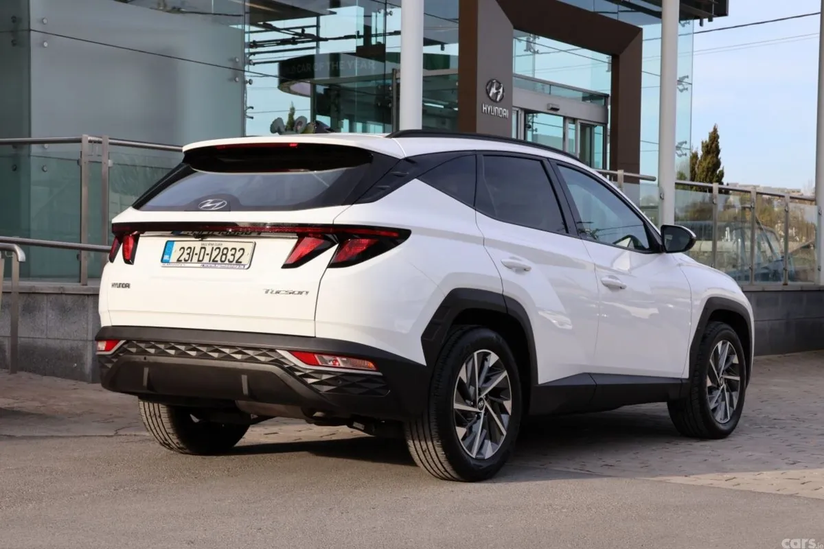 Hyundai Tucson SUV, Diesel, 2023, White