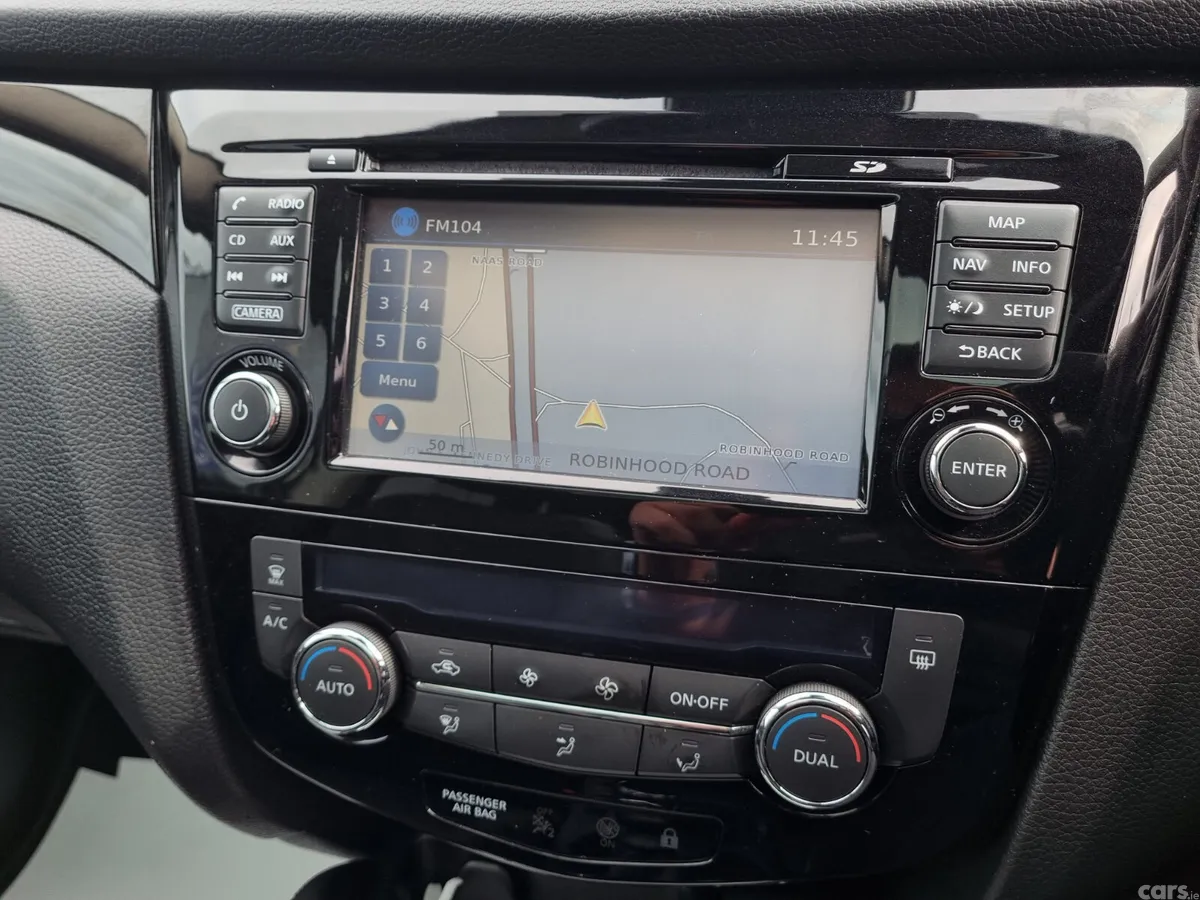 Nissan Qashqai SUV, Diesel, 2017, Brown