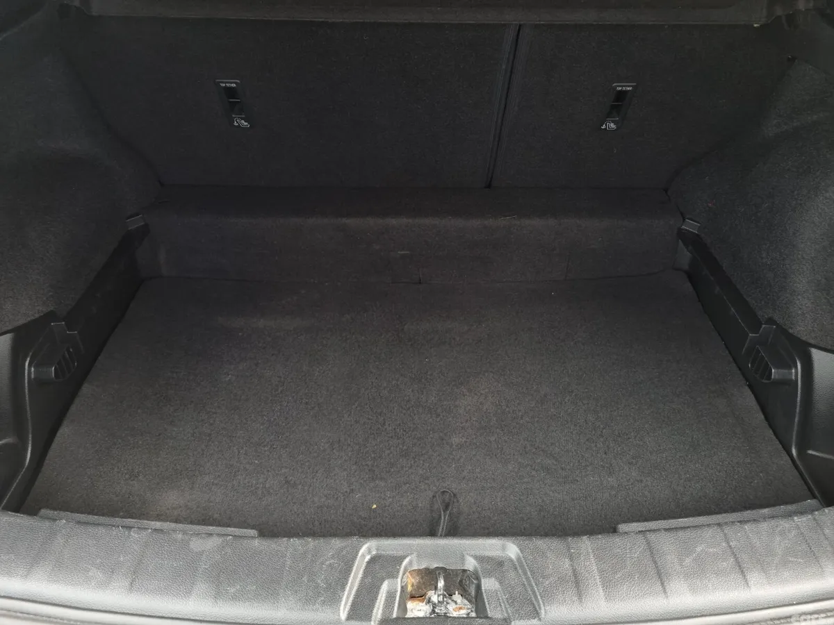 Nissan Qashqai SUV, Diesel, 2017, Brown