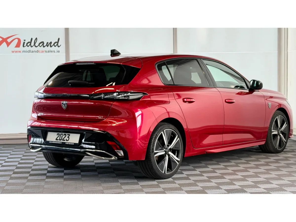 Peugeot 308 Hatchback, Diesel, 2023, Red