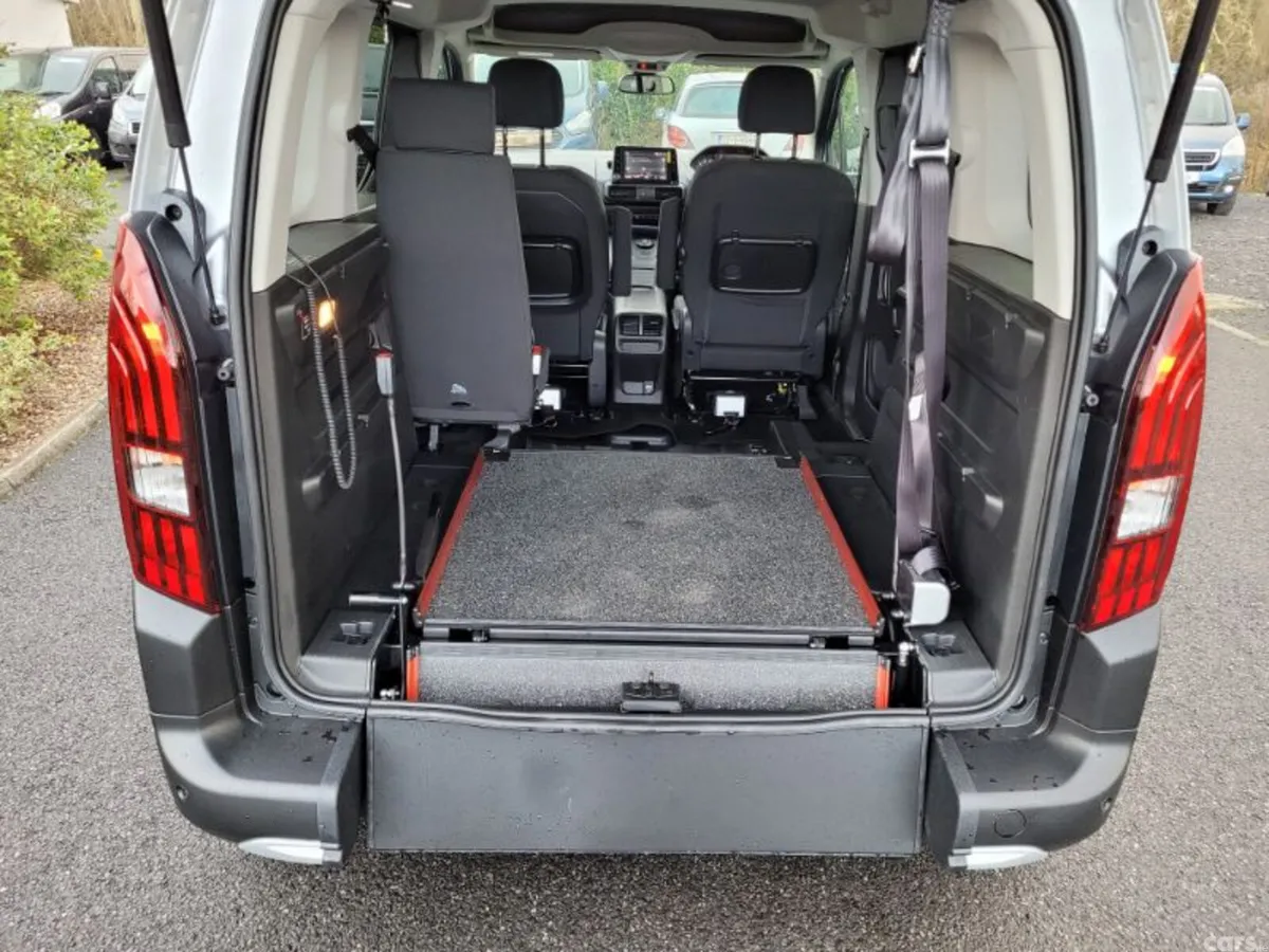 Peugeot Rifter Other, Petrol, 2022, Grey