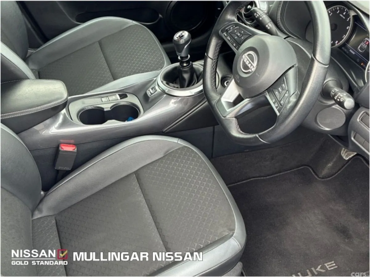 Nissan Juke SUV, Petrol, 2023, Blue