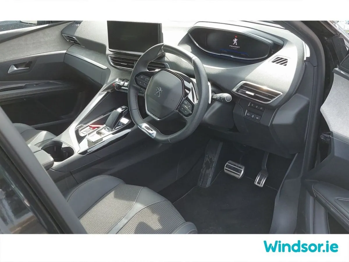 Peugeot 3008 SUV, Petrol Plug-in Hybrid, 2023, Black