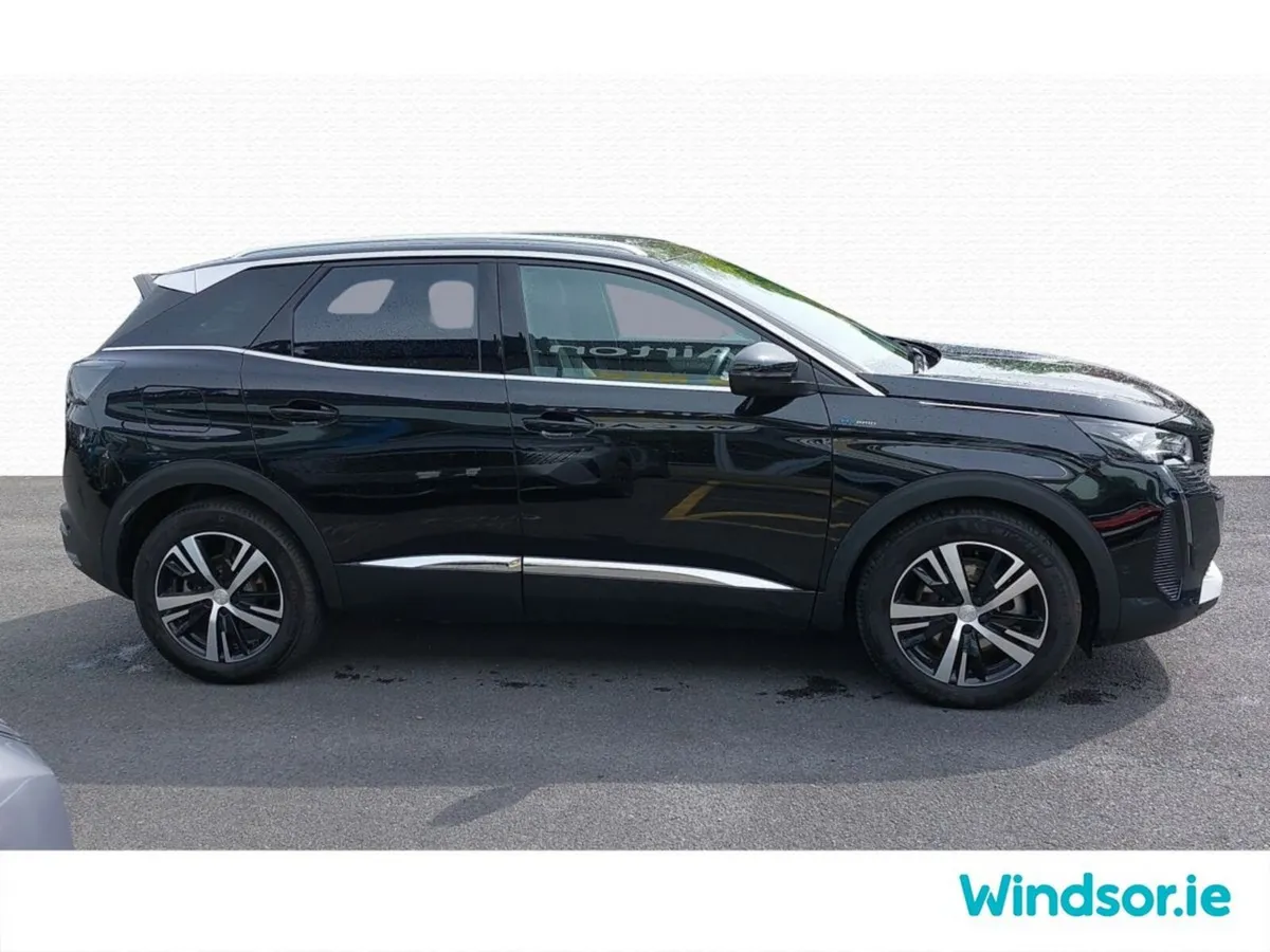 Peugeot 3008 SUV, Petrol Plug-in Hybrid, 2023, Black