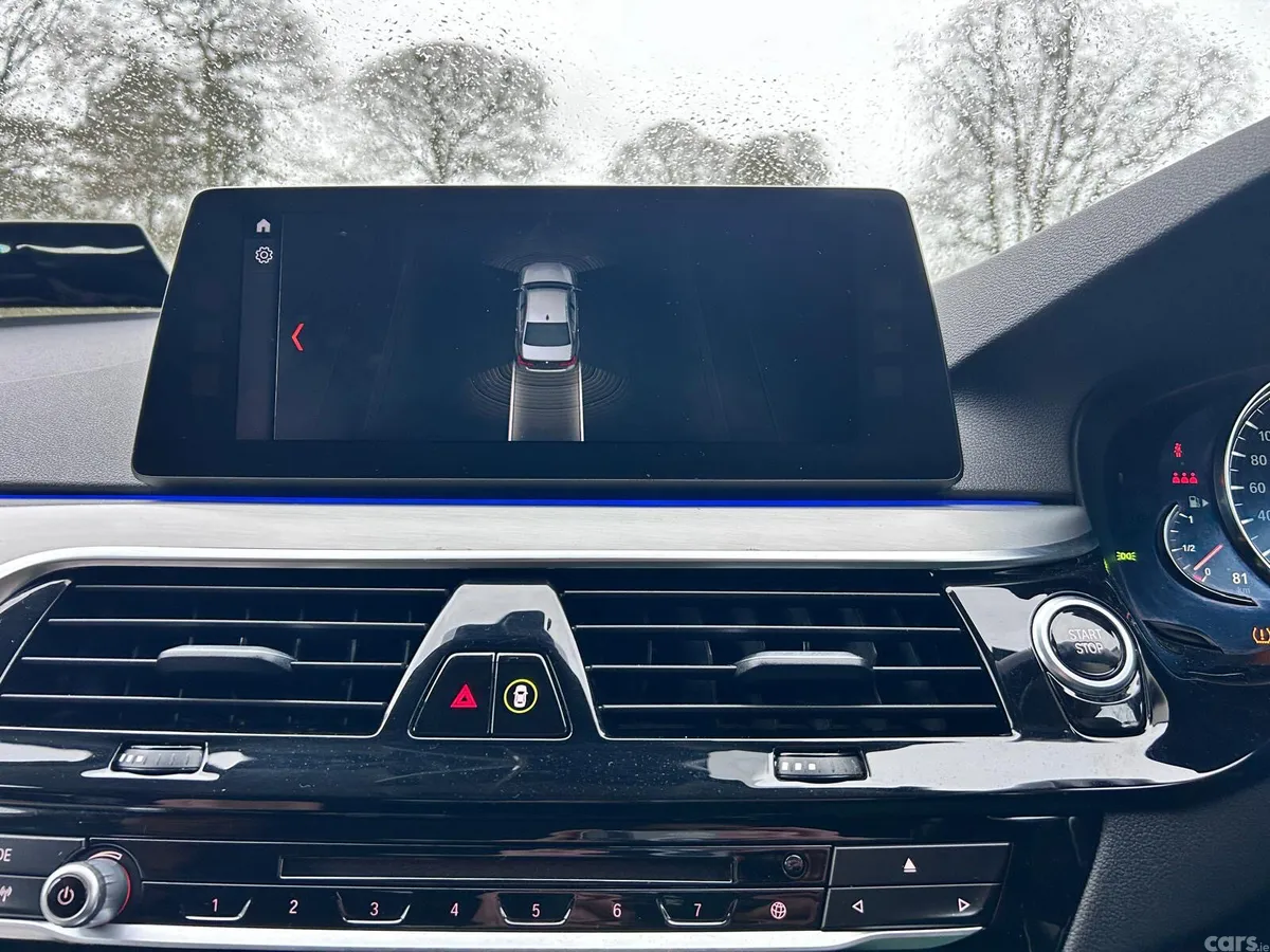 BMW 5-Series Saloon, Petrol Plug-in Hybrid, 2017, Blue