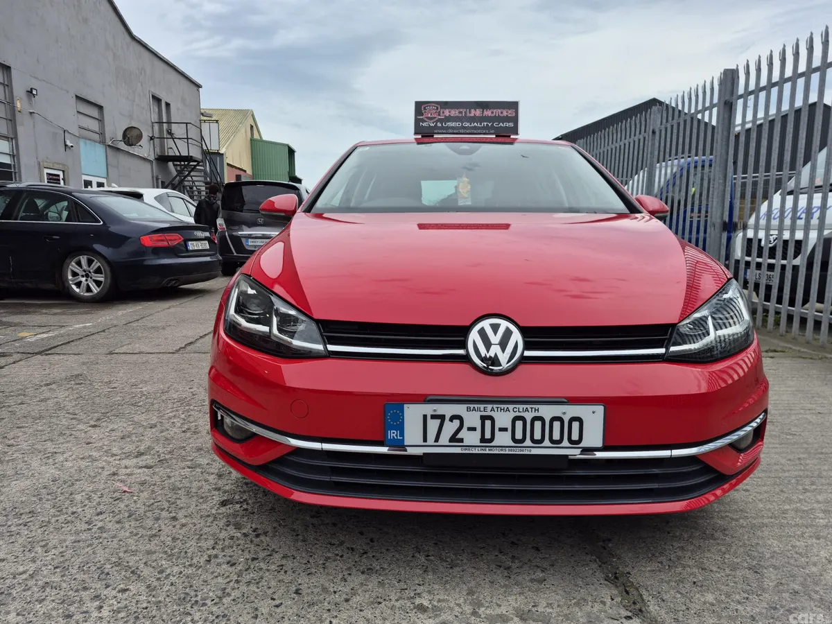 Volkswagen Golf Hatchback, Petrol, 2017, Red
