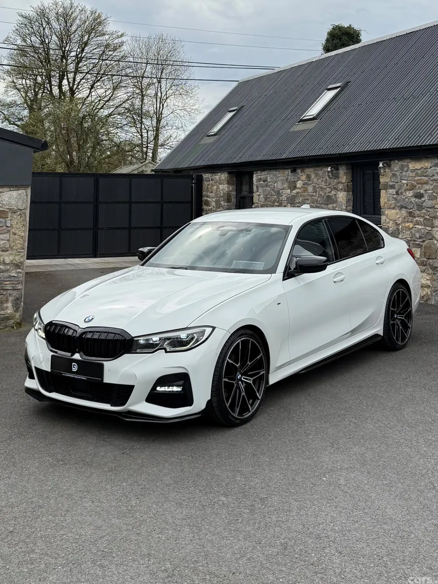 BMW 3-Series Saloon, Diesel, 2019, White