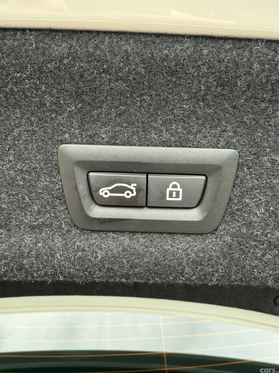 BMW 3-Series Saloon, Diesel, 2019, White