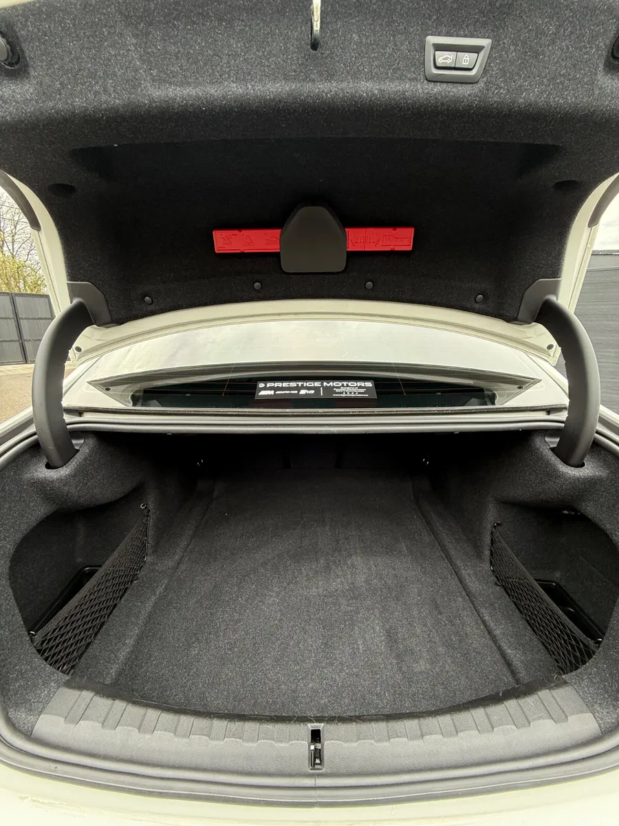 BMW 3-Series Saloon, Diesel, 2019, White