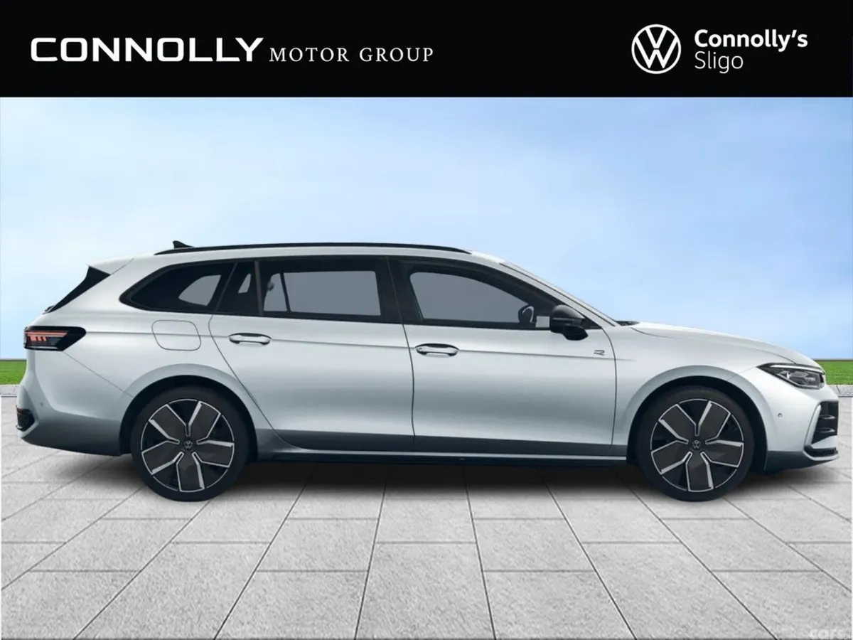 Volkswagen Passat Estate, Diesel, 2027, Silver