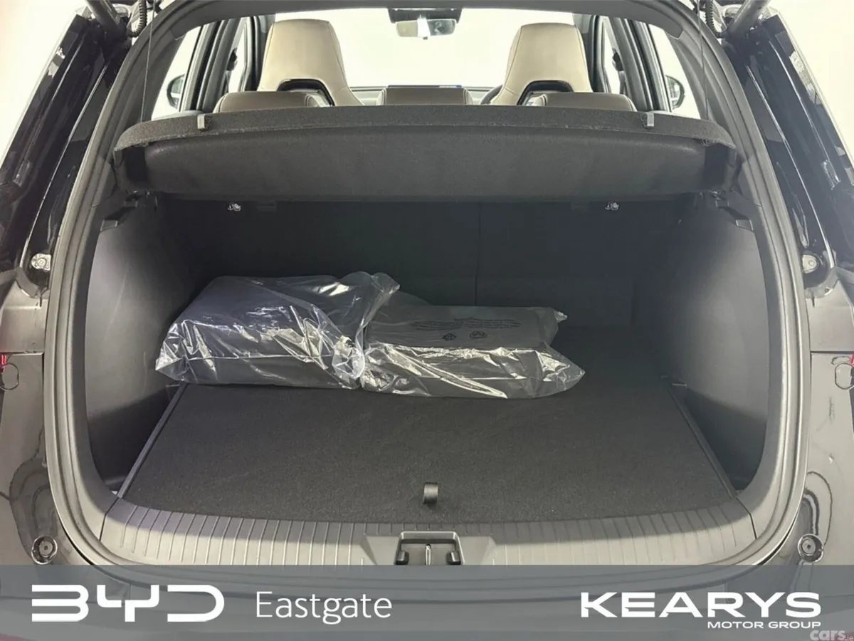 BYD SEALION 5 SUV, Petrol Plug-in Hybrid, 2027, Black