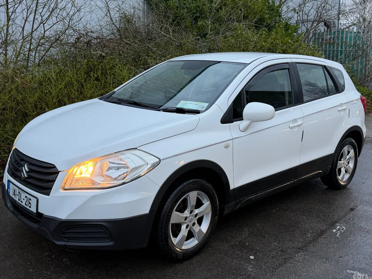 Suzuki SX4 S-Cross Hatchback, Petrol, 2014, White