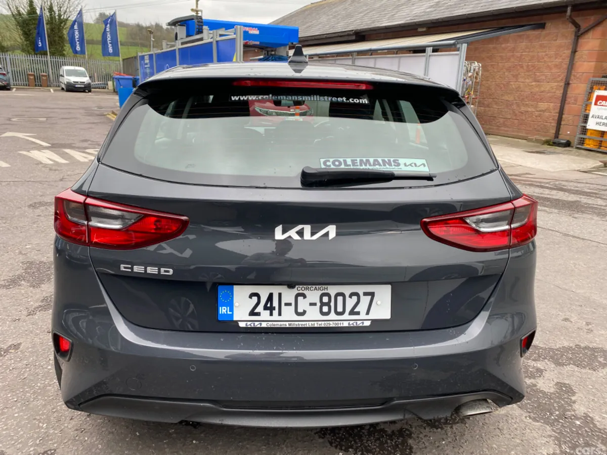 Kia Ceed Hatchback, Diesel Hybrid, 2024, Grey