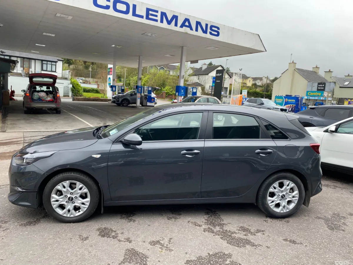 Kia Ceed Hatchback, Diesel Hybrid, 2024, Grey