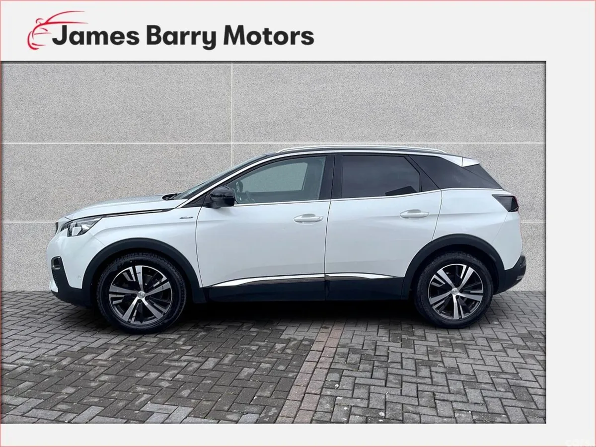 Peugeot 3008 MPV, Petrol, 2018, White