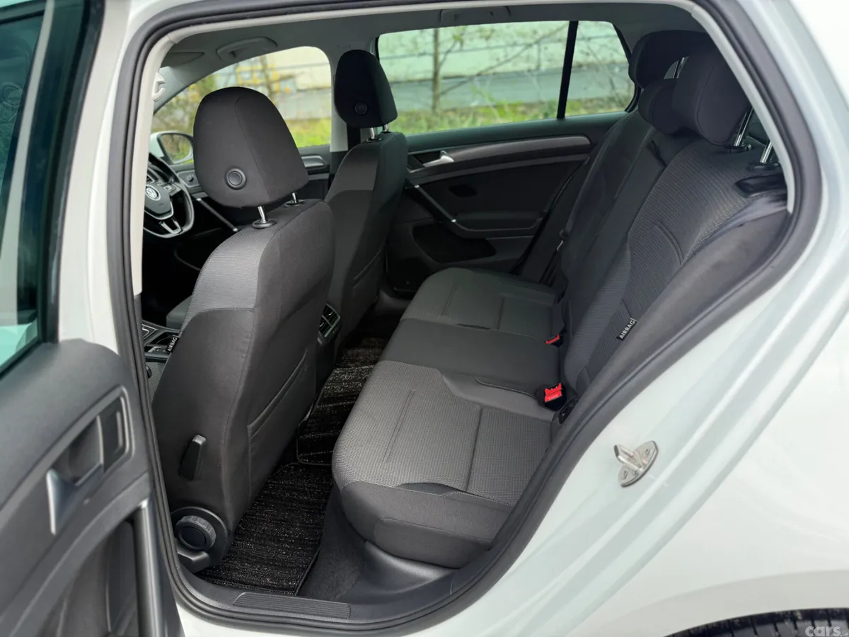 Volkswagen Golf Hatchback, Petrol, 2019, White