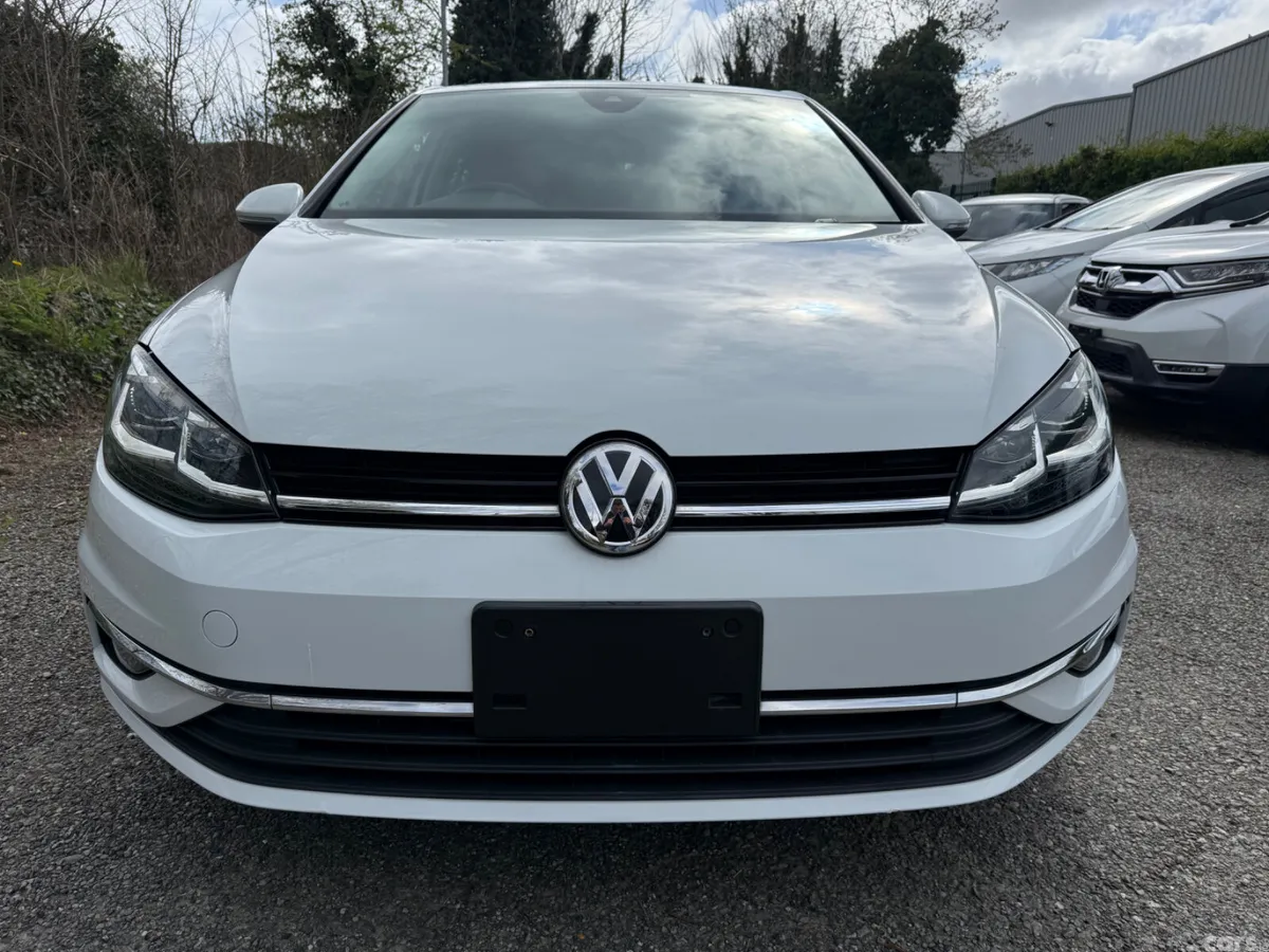 Volkswagen Golf Hatchback, Petrol, 2019, White