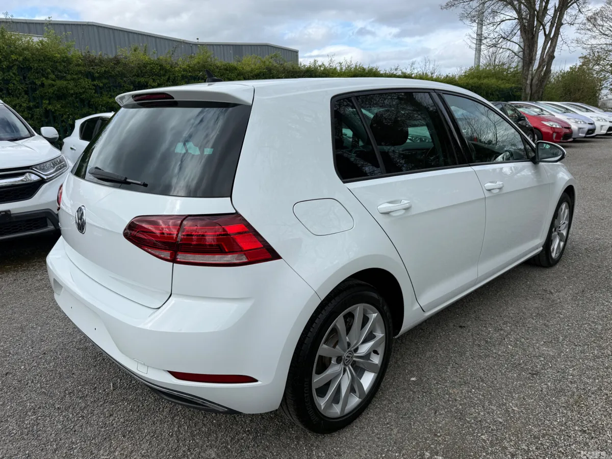 Volkswagen Golf Hatchback, Petrol, 2019, White