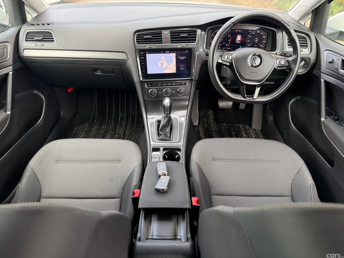 Volkswagen Golf Hatchback, Petrol, 2019, White