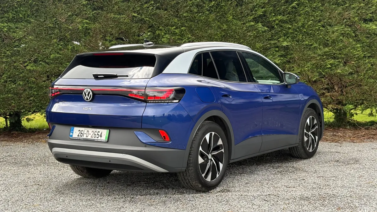 Volkswagen ID.4 Estate, Electric, 2026, Blue