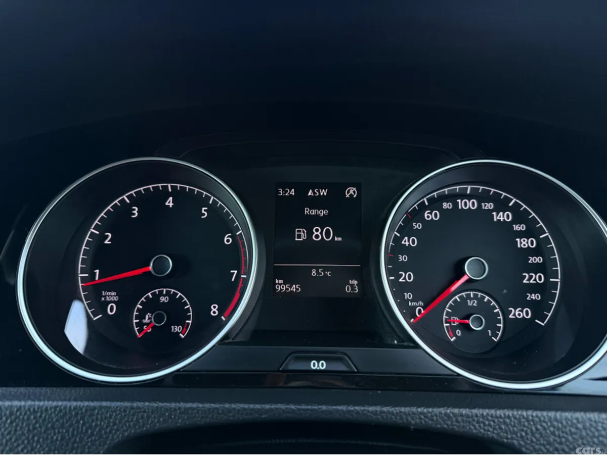 Volkswagen Golf Hatchback, Petrol, 2015, White