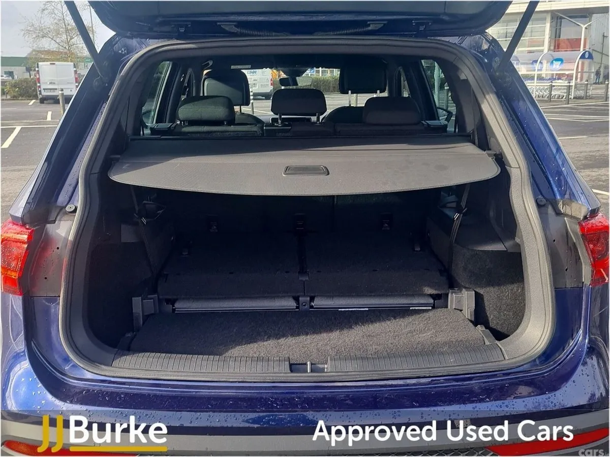 SEAT Tarraco Estate, Diesel, 2023, Blue
