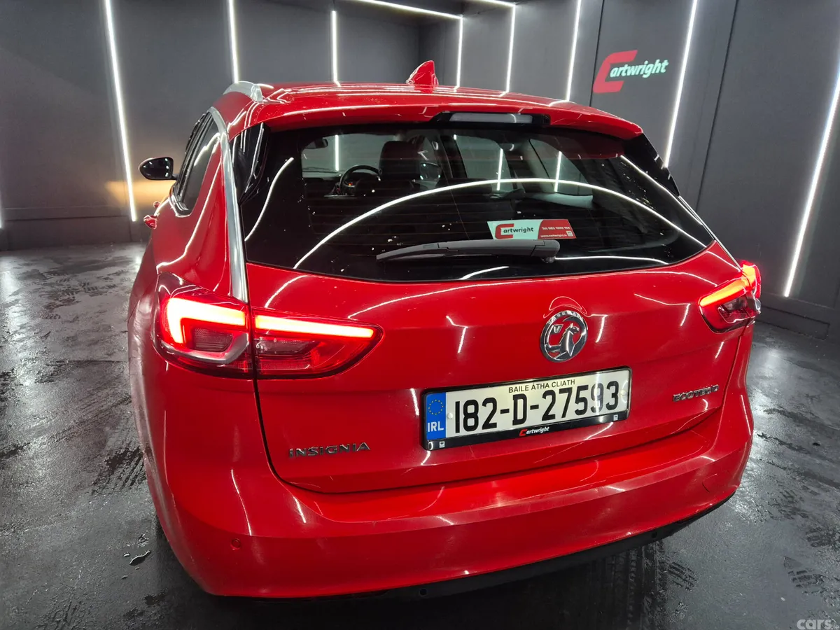 Vauxhall Insignia Estate, Diesel, 2018, Red