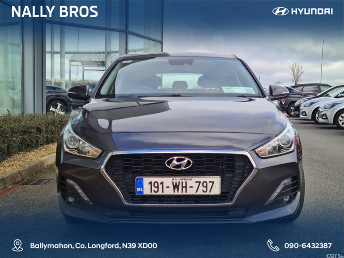 Hyundai i30 Hatchback, Diesel, 2019, Brown