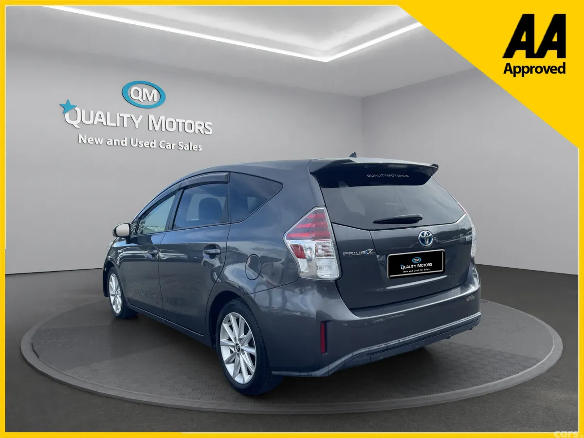 Toyota Prius Hatchback, Petrol Hybrid, 2015, Grey