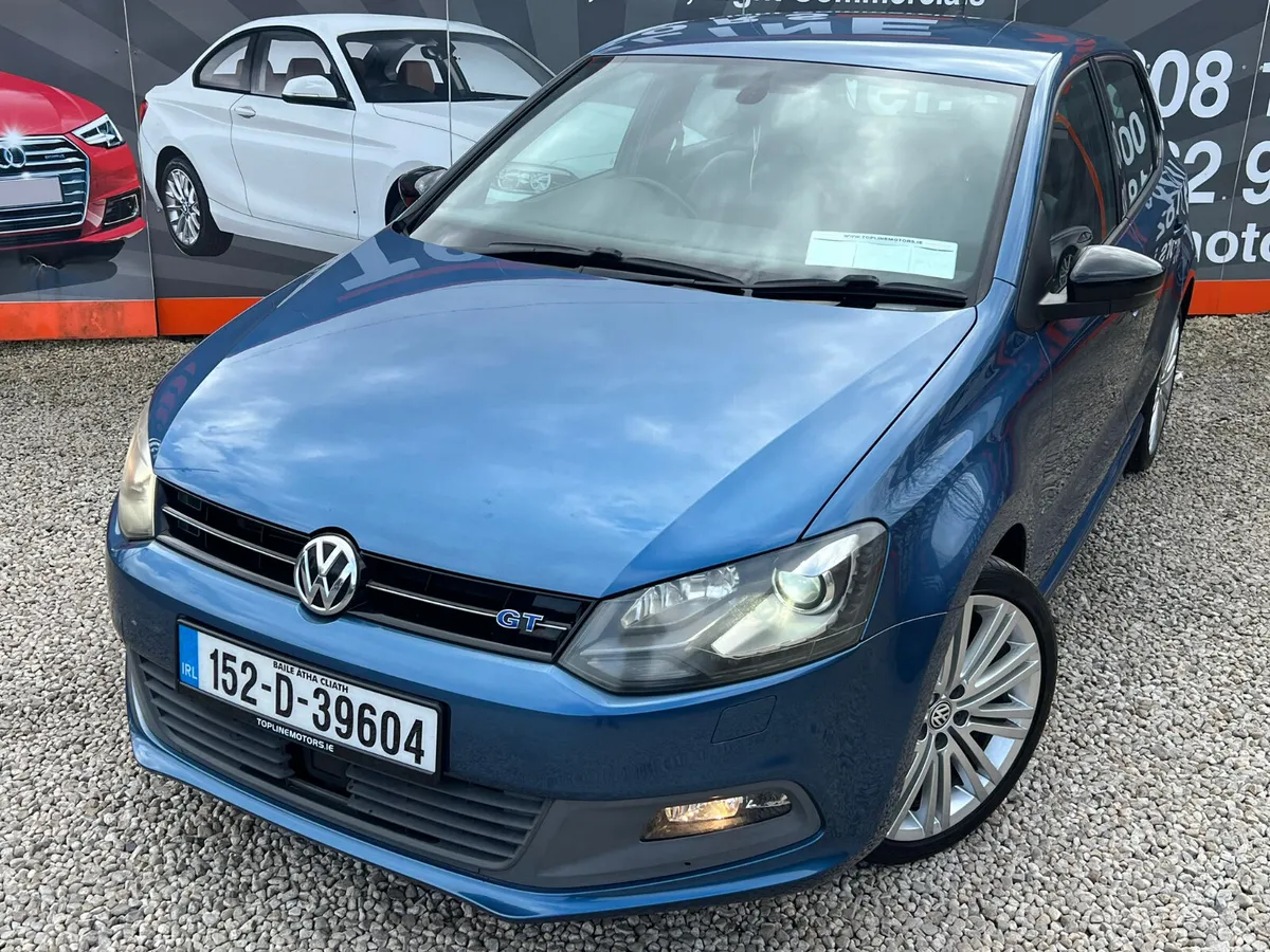 Volkswagen Polo Hatchback, Petrol, 2015, Blue