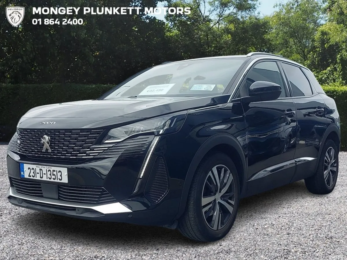 Peugeot 3008 MPV, Petrol, 2023, Black