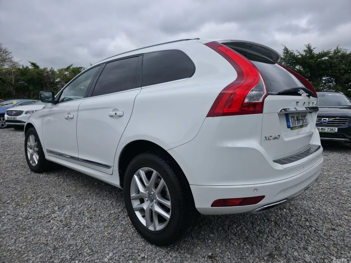 Volvo XC60 SUV, Diesel, 2017, White
