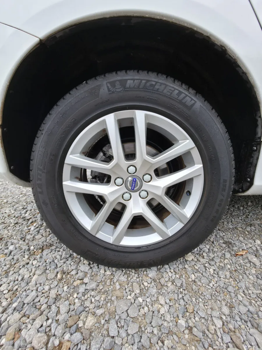 Volvo XC60 SUV, Diesel, 2017, White