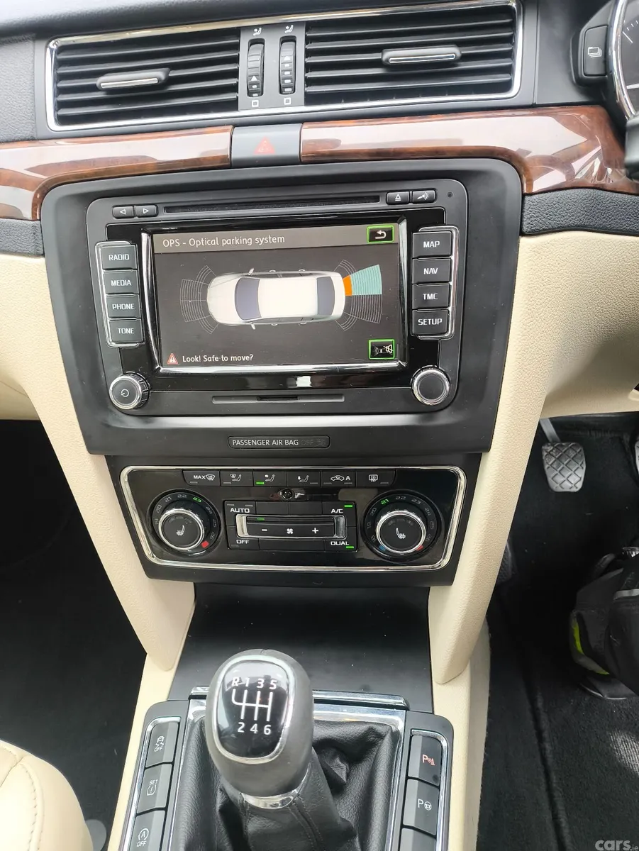 Skoda Superb Saloon, Diesel, 2015, Black