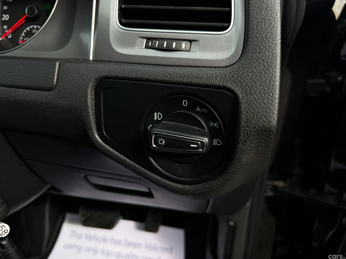 Volkswagen Golf Hatchback, Petrol, 2015, Grey