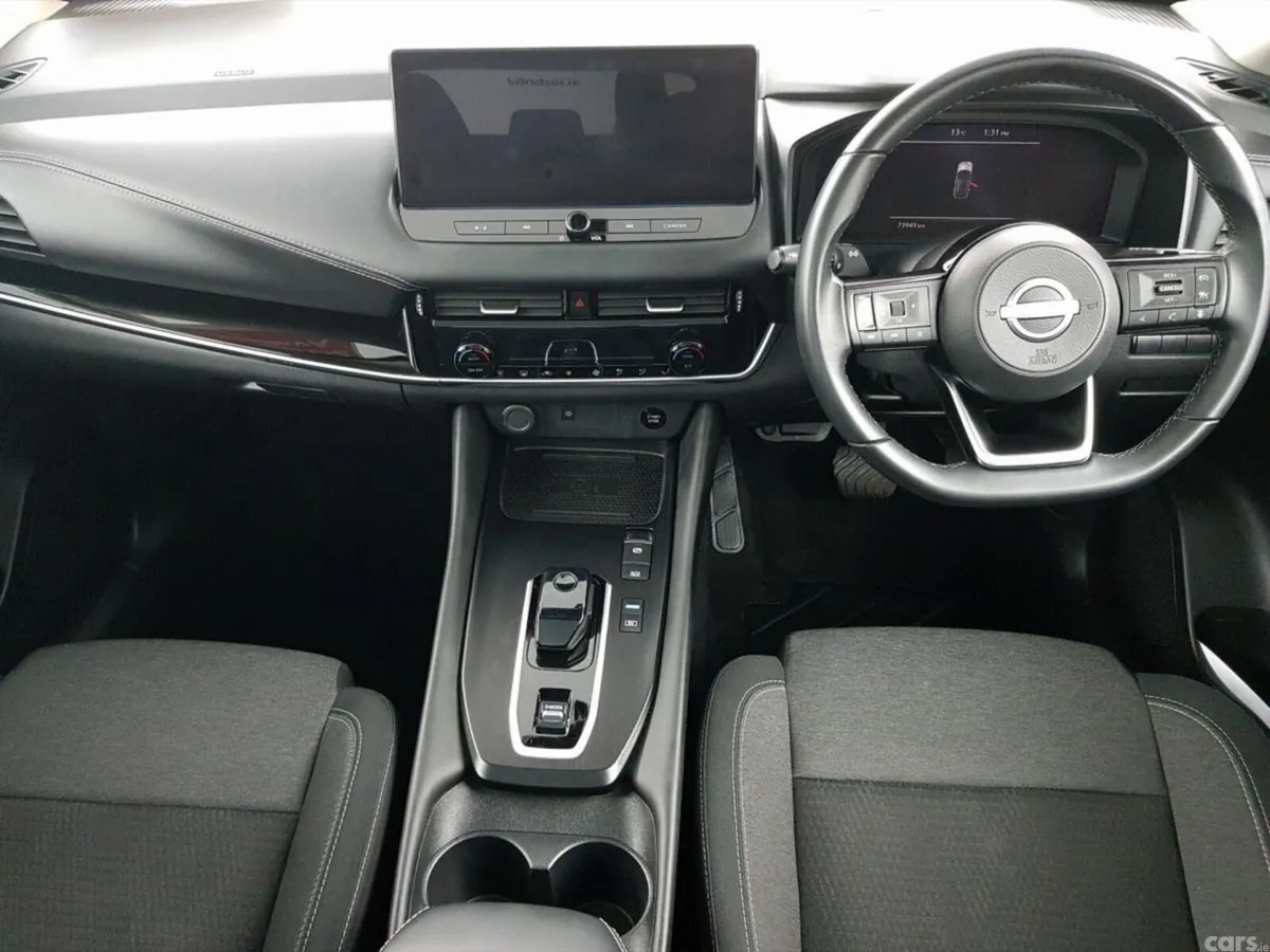 Nissan Qashqai MPV, Petrol, 2023, Grey
