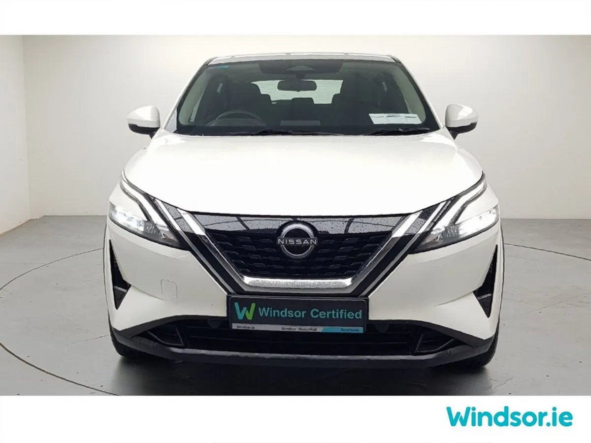 Nissan Qashqai MPV, Petrol, 2025, White