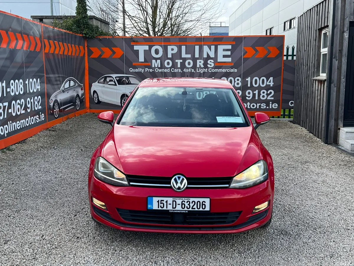 Volkswagen Golf Hatchback, Petrol, 2015, Red