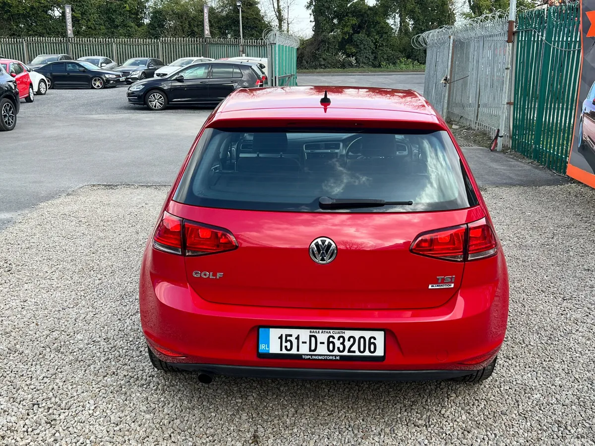 Volkswagen Golf Hatchback, Petrol, 2015, Red
