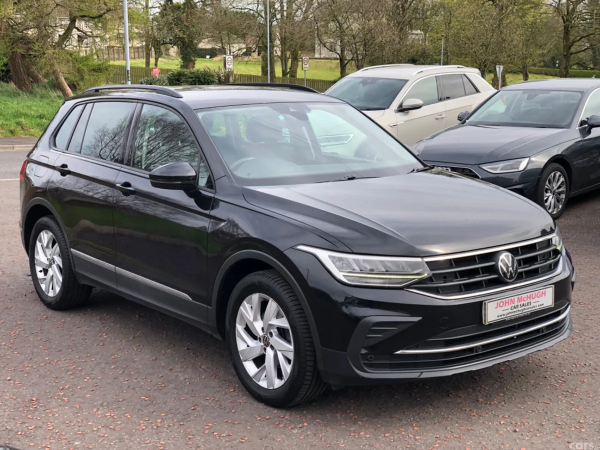 Volkswagen Tiguan SUV, Diesel, 2023, Black