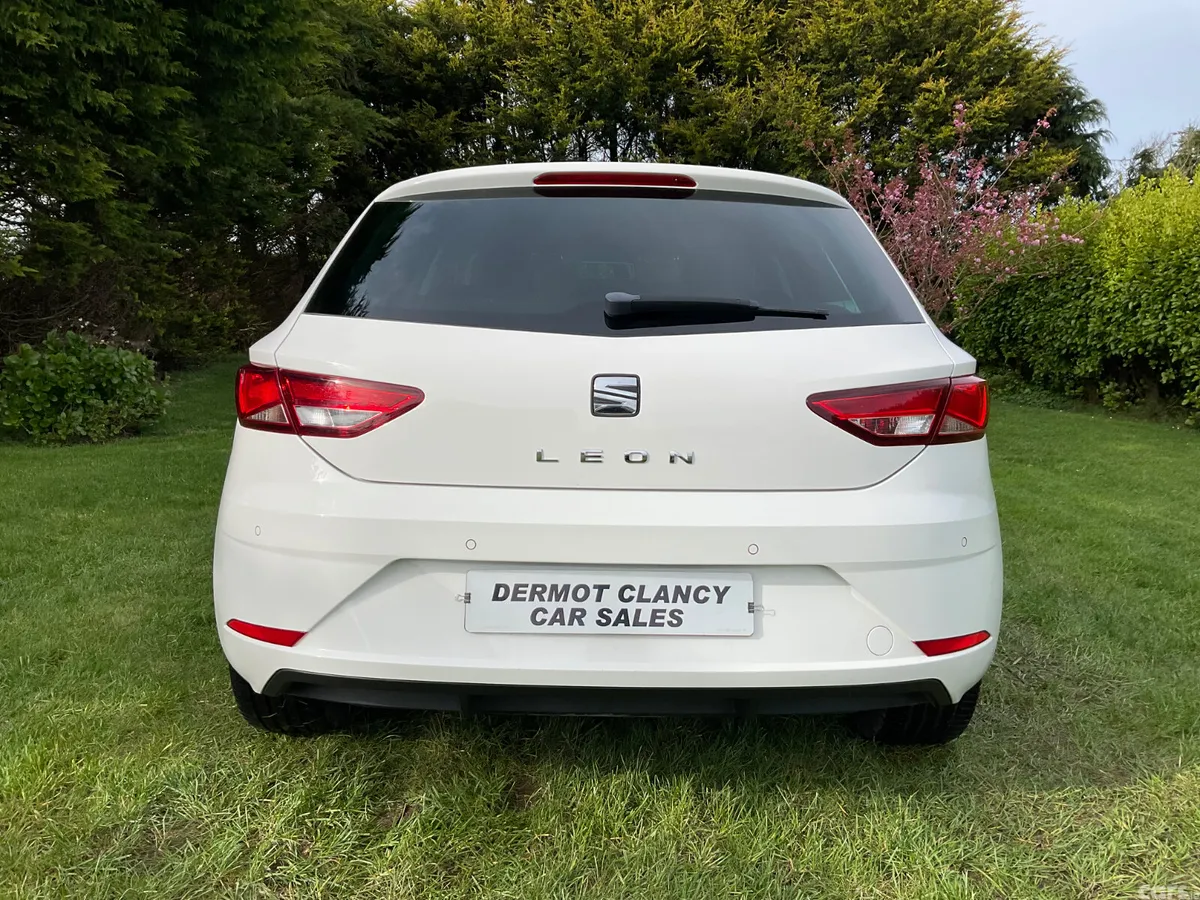 SEAT Leon Hatchback, Diesel, 2020, White