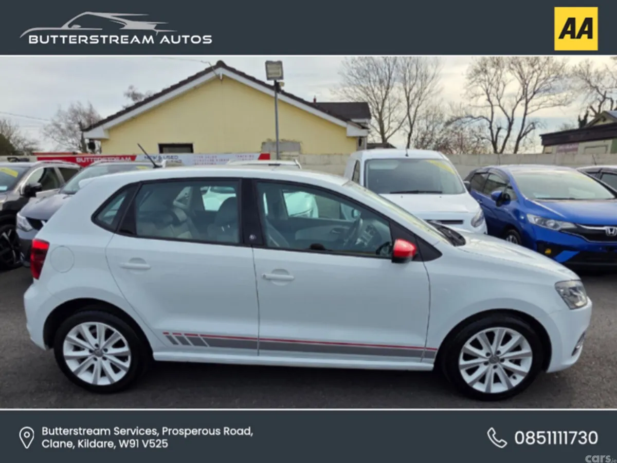 Volkswagen Polo Hatchback, Petrol, 2016, White
