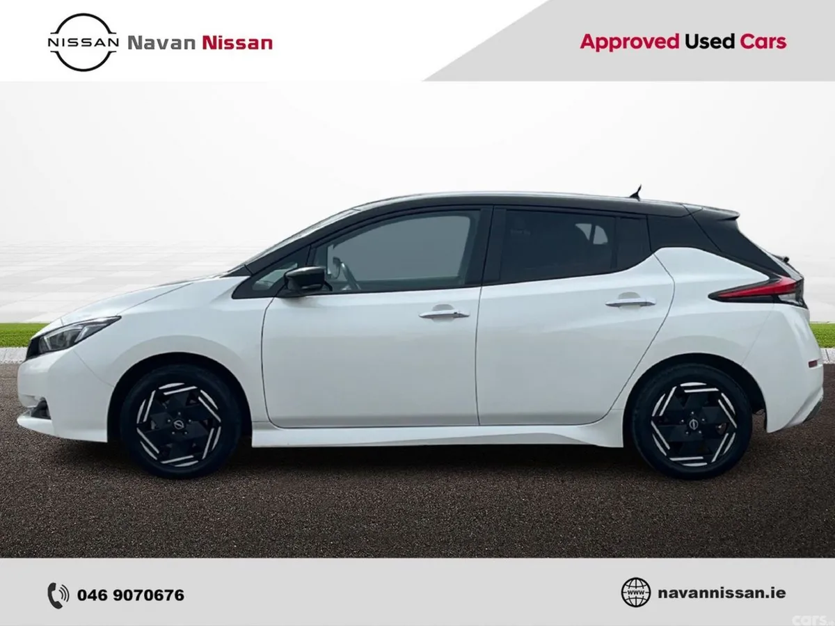 Nissan Leaf Hatchback, Electric, 2024, White