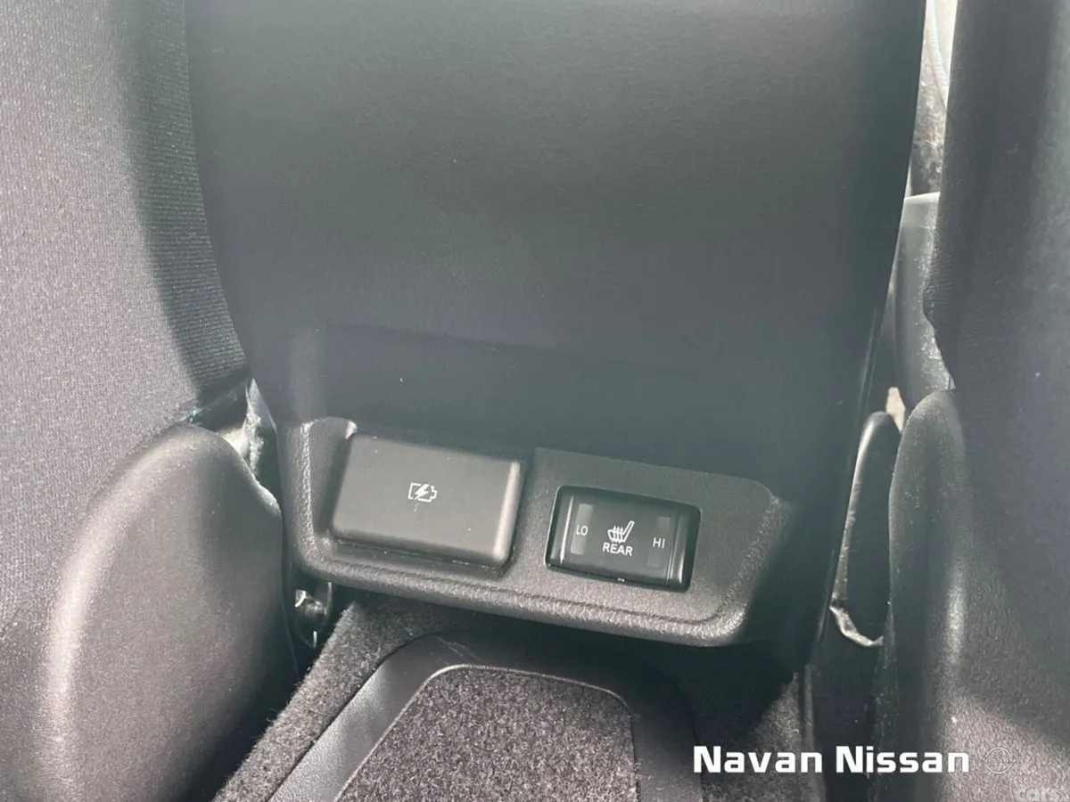 Nissan Leaf Hatchback, Electric, 2024, White