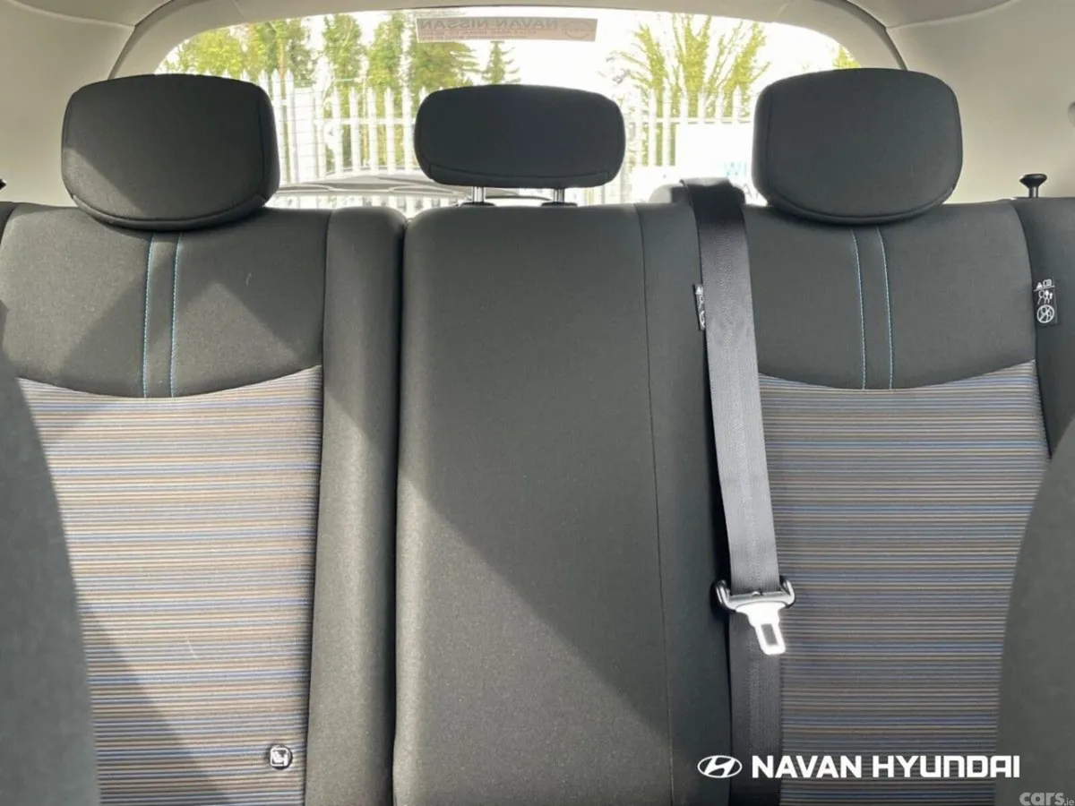 Nissan Leaf Hatchback, Electric, 2024, White