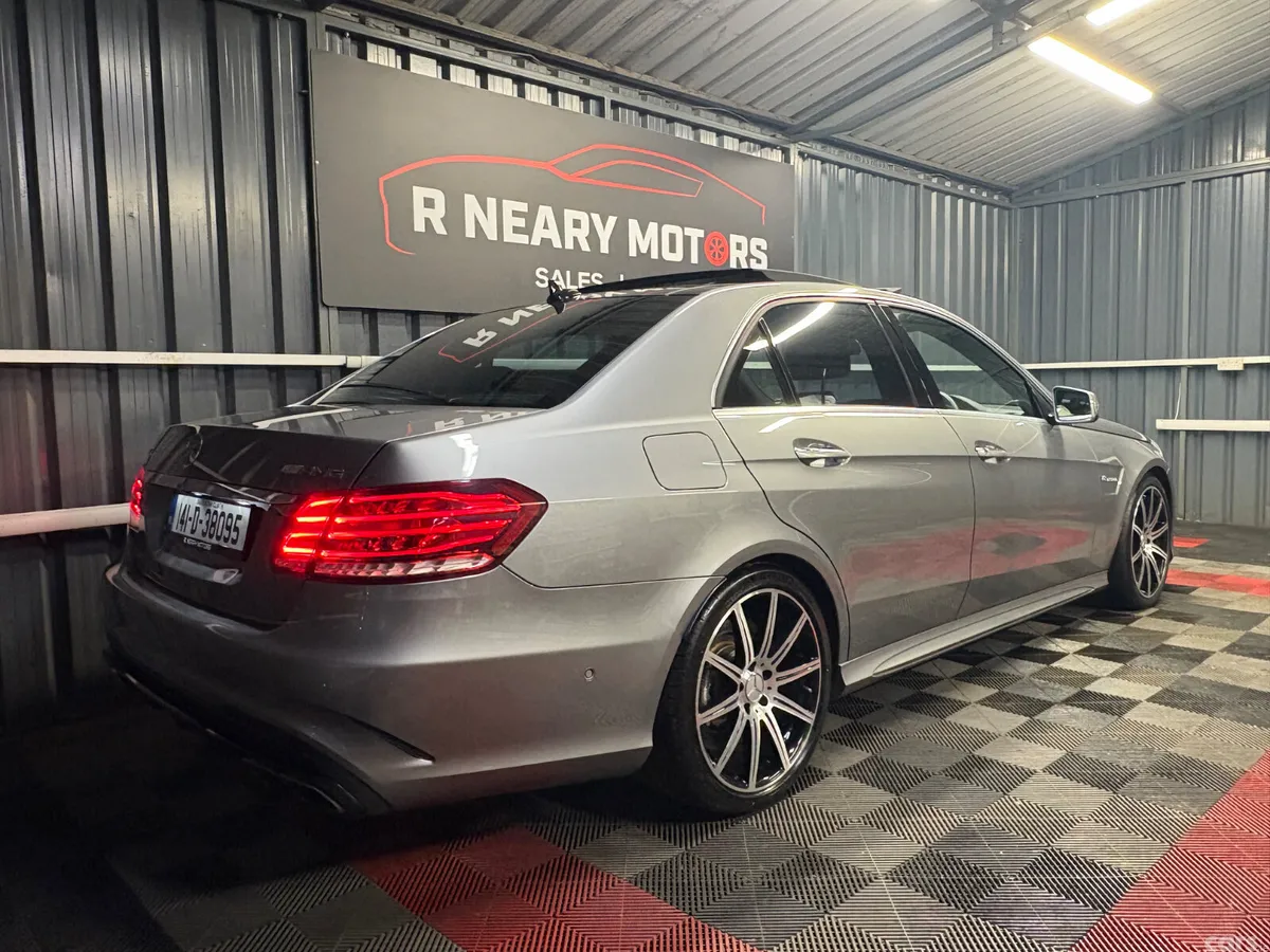 Mercedes-Benz E-Class Saloon, Petrol, 2014, Silver