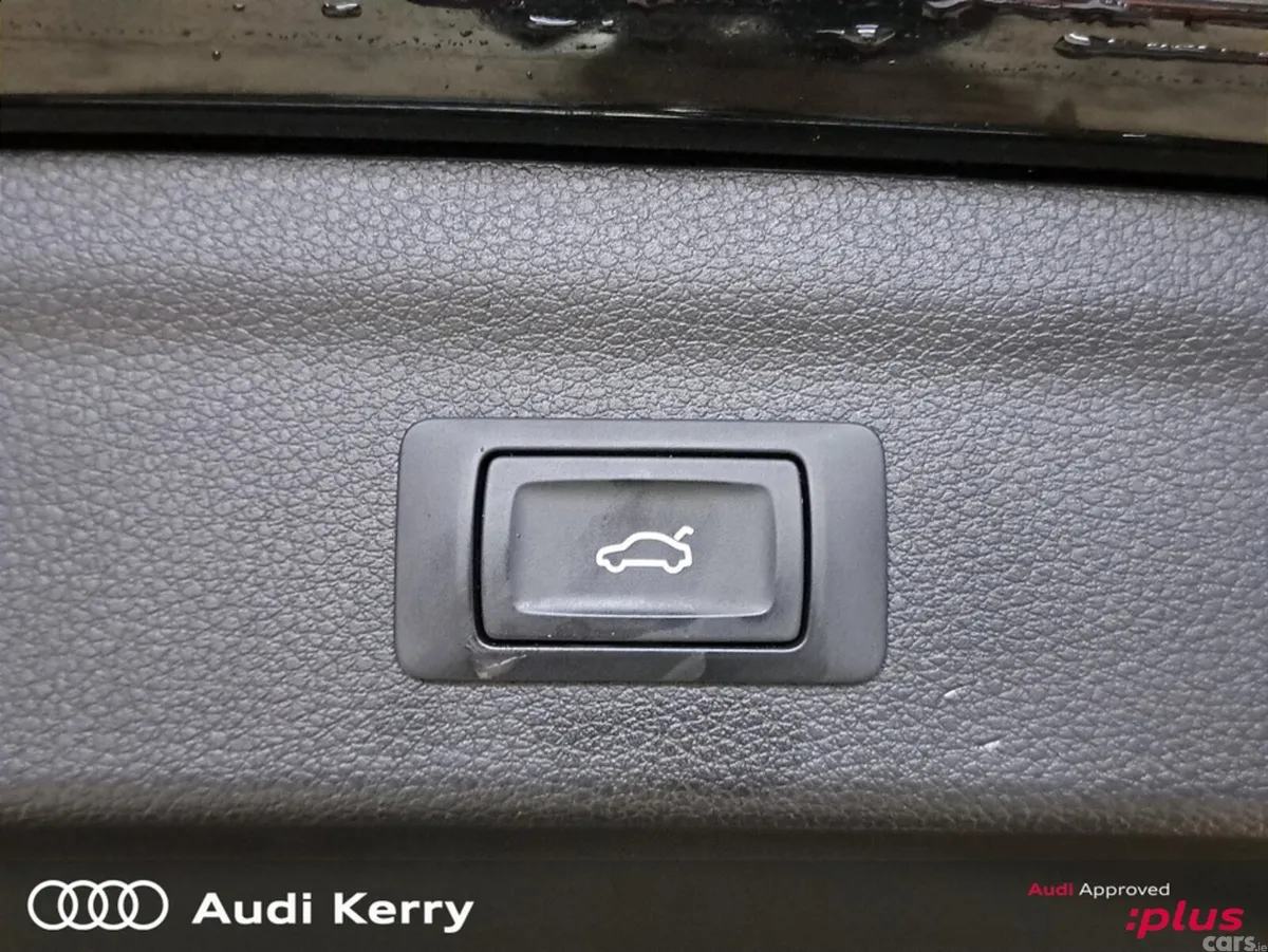 Audi Q3 Hatchback, Petrol Hybrid, 2023, Black