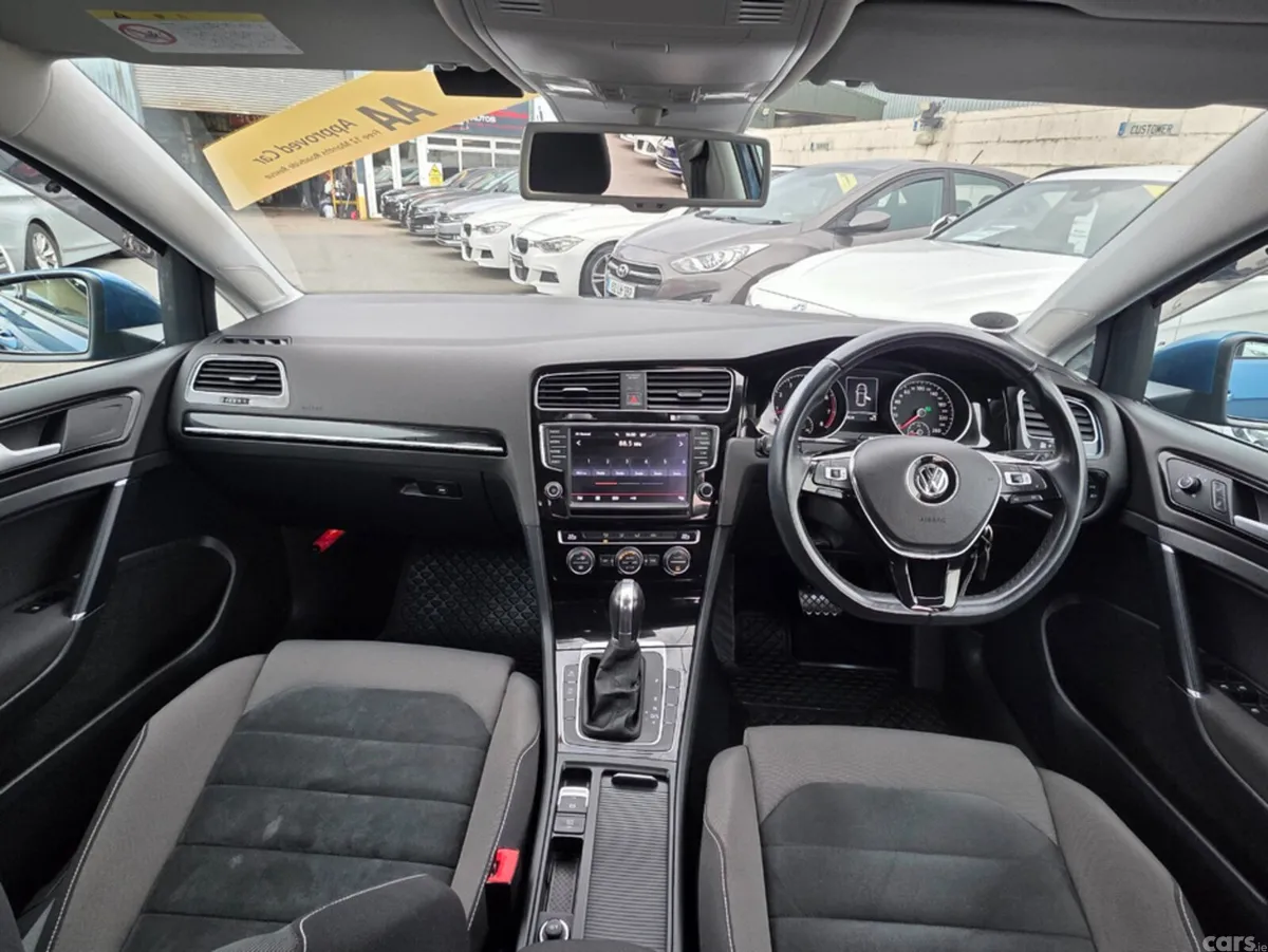 Volkswagen Golf Hatchback, Petrol, 2013, Blue