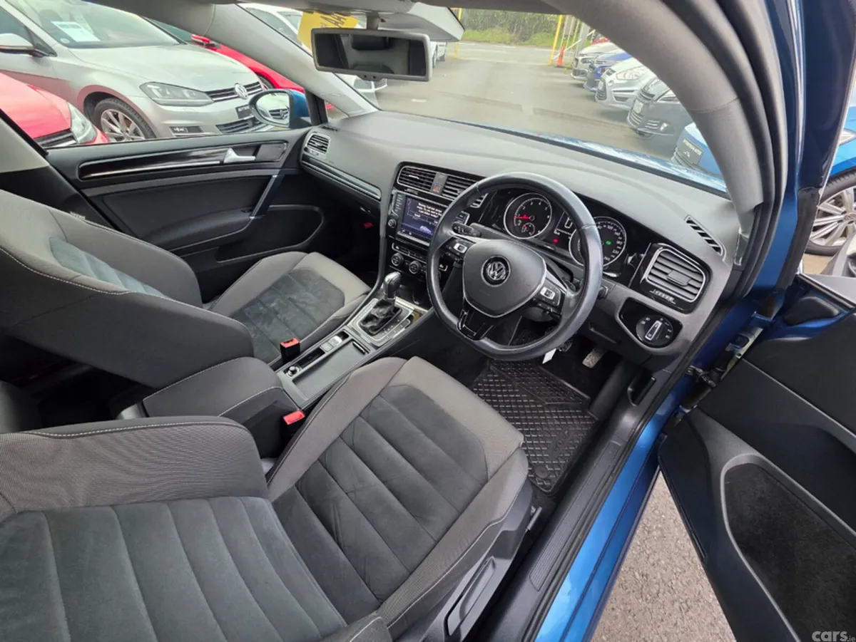 Volkswagen Golf Hatchback, Petrol, 2013, Blue
