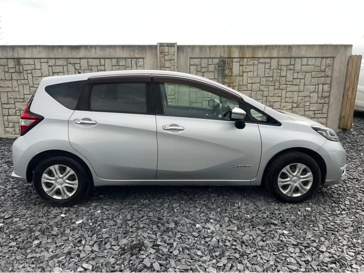 Nissan Note MPV, Petrol, 2018, Silver